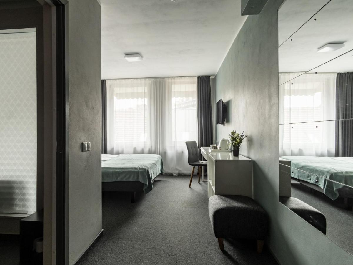 Park Hotel VNO Eksteriør bilde